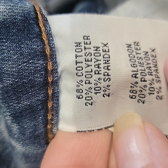 STS Blue Size 26 "Ellie High Rise Ankle" Jeans, Destroyed, Step Hem, Gently Used - Picture 8 of 13